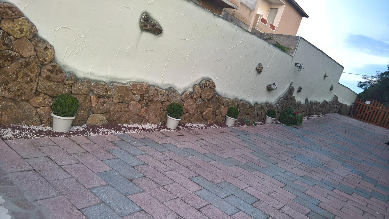 Casa Vacanza Giulia Budoni Zewnętrze zdjęcie
