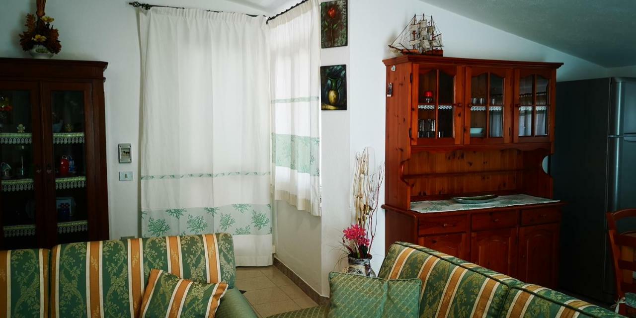 Casa Vacanza Giulia Budoni Zewnętrze zdjęcie
